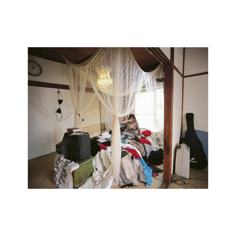 Happy Victims - Kyoichi TSUZUKI | shashasha - Photography