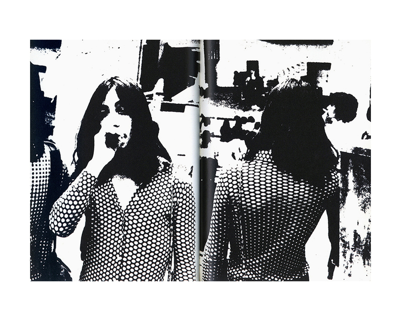 貴重ヴィンテージ♦️モノクロ 航空写真♦️2枚セット♦️送料込♦️コレクション 70s Tokyo Long Hair Inverted - 二本木里美 | shashasha 写々者