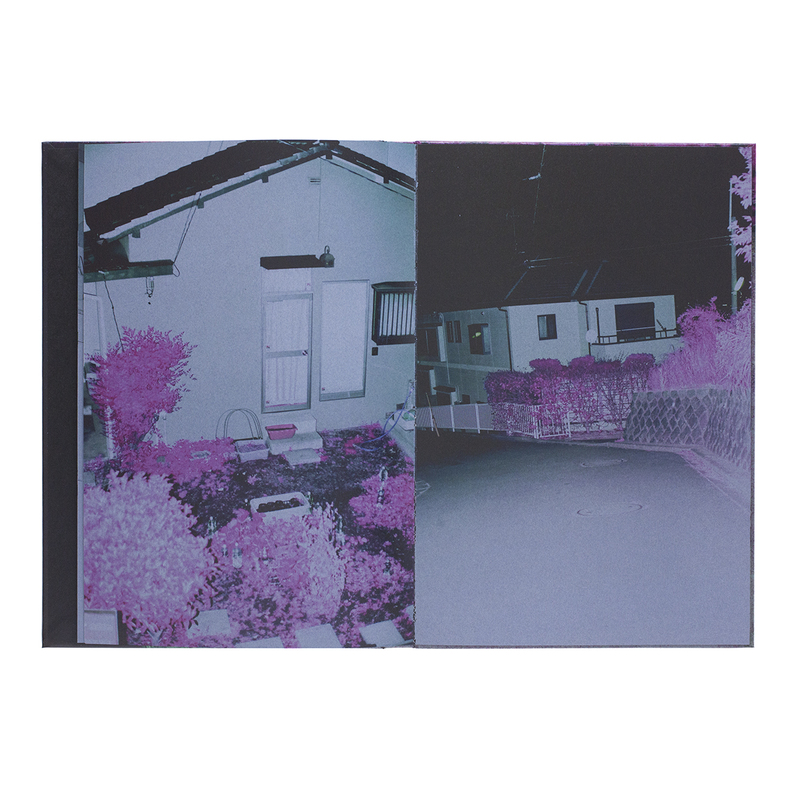 Into the Light プリント付特装版 B - 山谷佑介 | shashasha 写々者