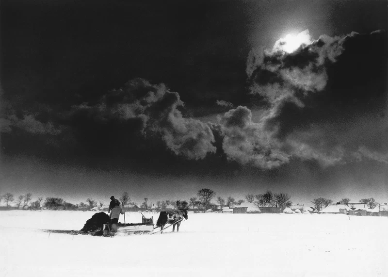 Solitude Standing - Ichiro KOJIMA | shashasha - Photography & art