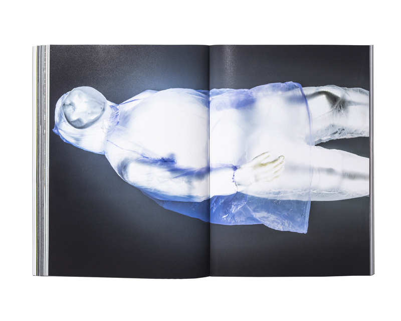 12000 - 水谷太郎 | shashasha 写々者 - 写真集とアートブック