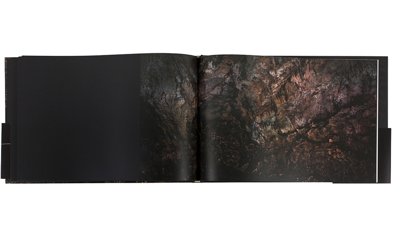 GAMA CAVES - オサム・ジェームス・中川 | shashasha 写々者 - 写真集