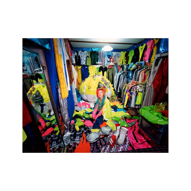 Happy Victims - Kyoichi TSUZUKI | shashasha - Photography & art in