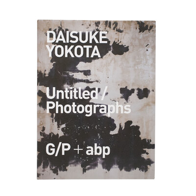 Untitled/Photographs - Daisuke YOKOTA | shashasha - Photography 