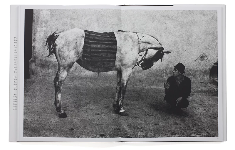 ROMA - Josef KOUDELKA | shashasha 写々者 - 写真集とアートブック