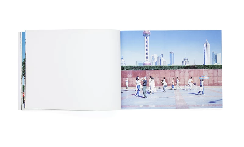 SIGHTSEEING - 瀧本幹也 | shashasha 写々者 - 写真集とアートブック