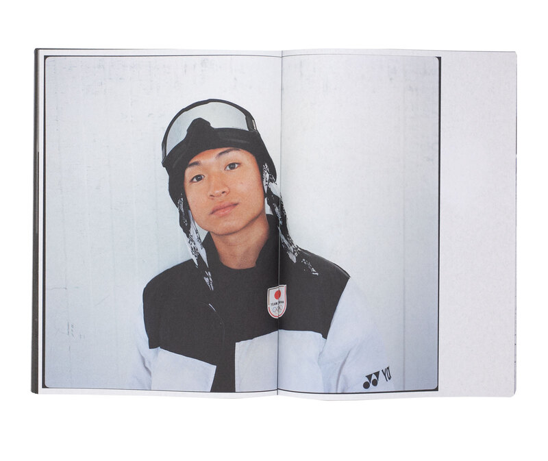 Butter - アリ・マルコポロス | shashasha 写々者 - 写真集と Butter - アリ・マルコポロス | shashasha 写々者 - 写真集と
