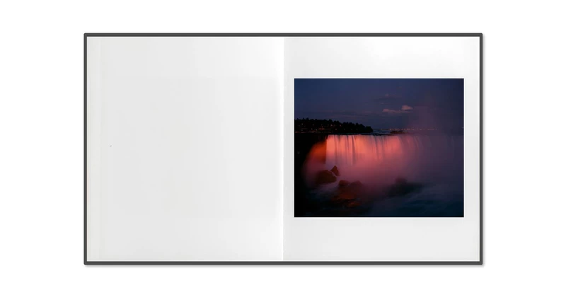 Niagara - アレック・ソス | shashasha 写々者 - 写真集とアートブック