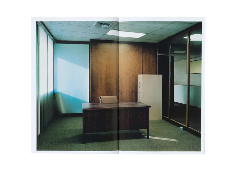 Office / LA Office - ラース・ツンビヨルク | shashasha 写々者 Office / LA Office - ラース・ツンビヨルク | shashasha 写々者