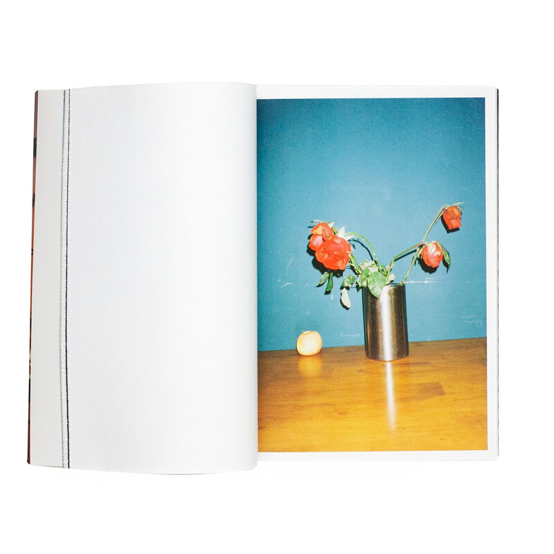 Flowers and Fruits - 林志鹏 | shashasha 写々者 - 写真集とアートブック