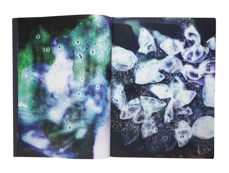 Chronua - Hayate ITO | shashasha - Photography & art in books