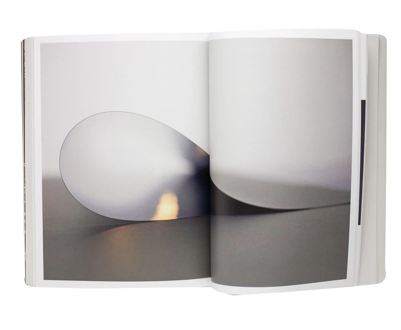Sound is Liquid - Wolfgang TILLMANS | shashasha - Photography