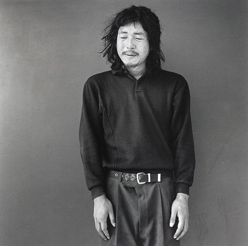 Hiroo KIKAI - 鬼海弘雄 | shashasha - Photography & art in books