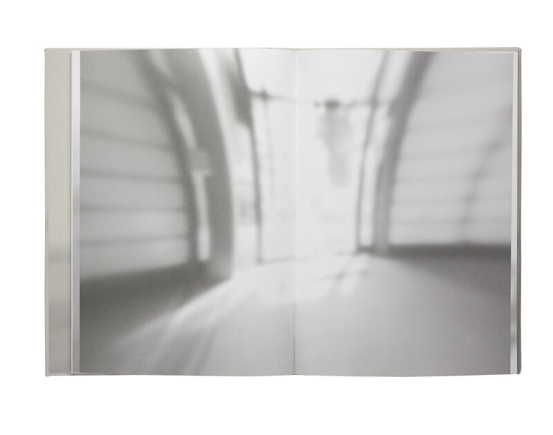 The Absence of Two 吉田亮人 写真集 吉田亮人写真集 The Absence of Two｜青幻舎 SEIGENSHA Art