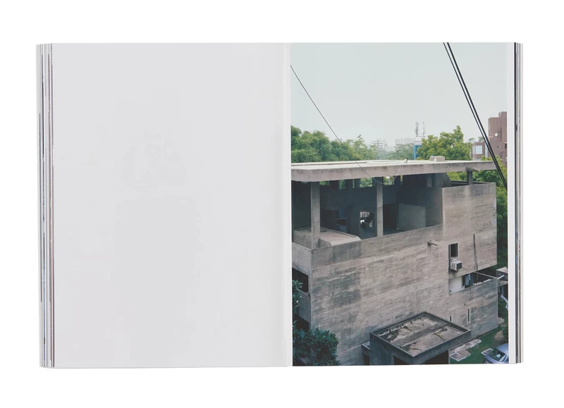 Looking Through: Le Corbusier Windows - Takashi HOMMA | shashasha