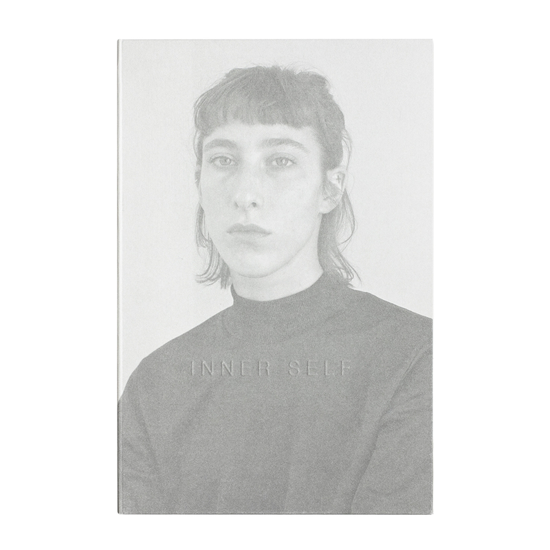 Inner Self - アンソフィー・ギュエ | shashasha 写々者 - 写真