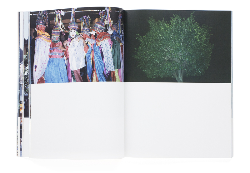 古書古本 Totodo: 川内倫子 種を蒔く Semear（FOIL, ）