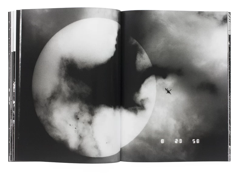 The Last Cosmology - 川田喜久治 | shashasha 写々者 - 写真集と