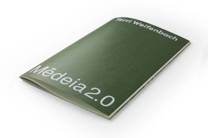 Medeia 2.0 Issue 05: Terri Weifenbach - テリ・ワイフェンバック