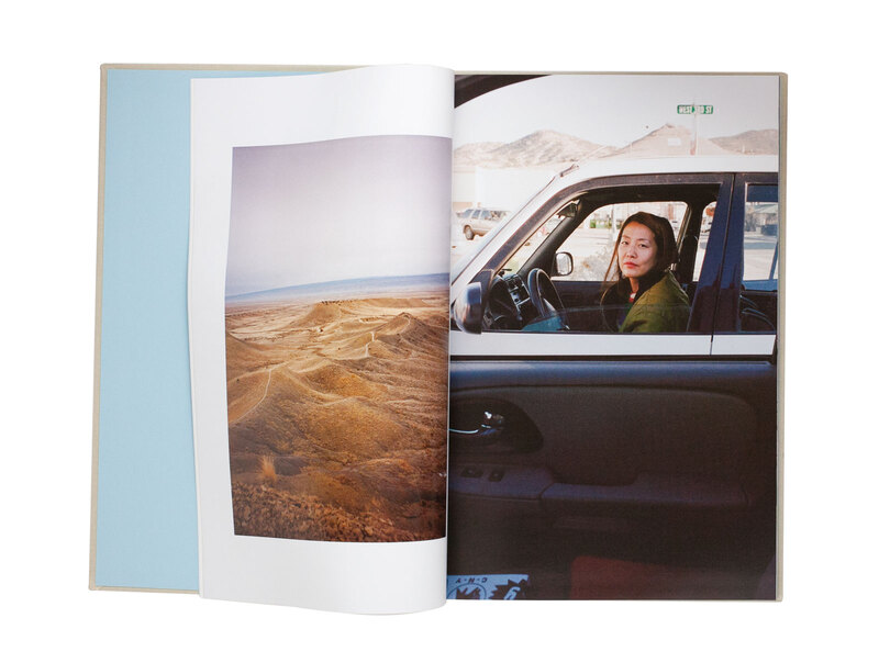 Peter Sutherland 　写真集「Buck Shots」鹿　森自然　街 Peter Sutherland 写真集「Buck Shots」鹿 森自然 街 - メルカリ