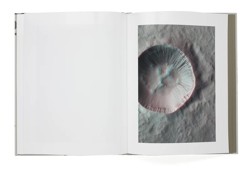Thomas Ruff Special Edition Catalog - Thomas RUFF | shashasha