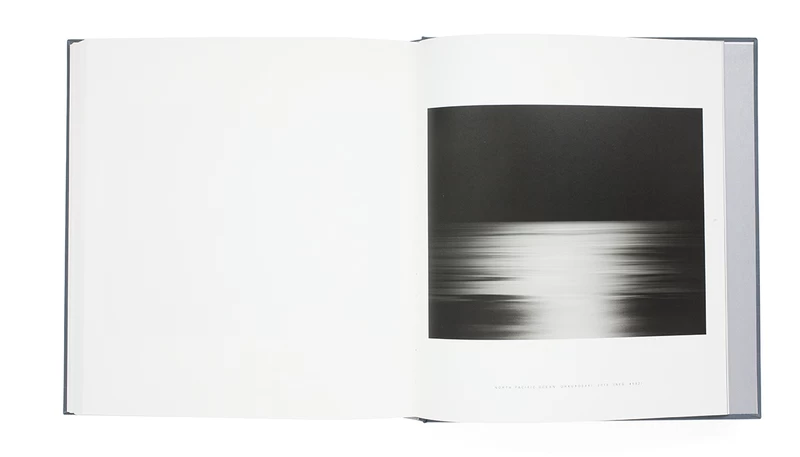 SEASCAPES - Hiroshi SUGIMOTO | shashasha - Photography & art in books