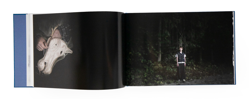 「ZAIDO」 地蔵ゆかり写真集｜サイン入り｜箱に退色あり Zaido - 地蔵ゆかり | shashasha 写々者 - 写真集とアートブック