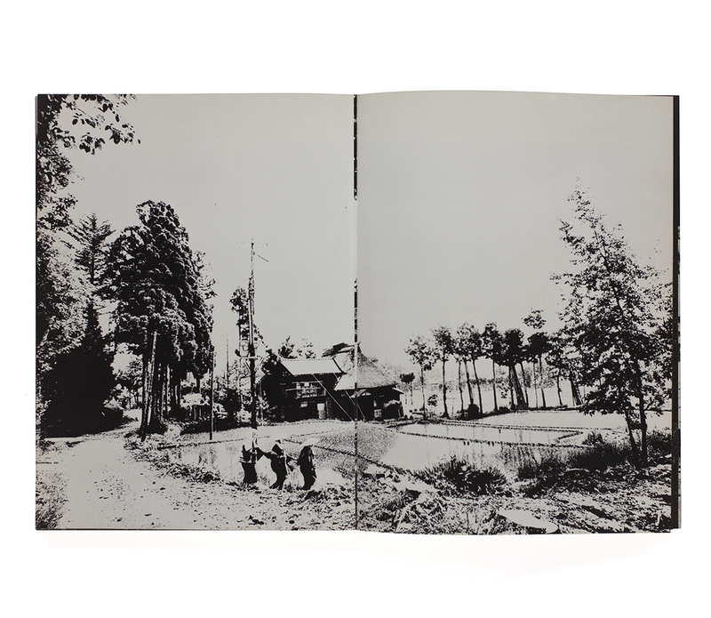 サイババ 写真集 90年代 インド発行 英語版 サイババ 写真集 90年代