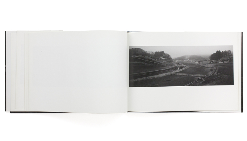 草をふむ音 - 村越としや | shashasha 写々者 - 写真集とアートブック