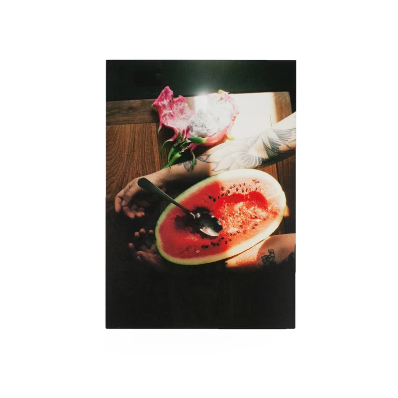 Flowers and Fruits - 林志鹏 | shashasha 写々者 - 写真集とアートブック