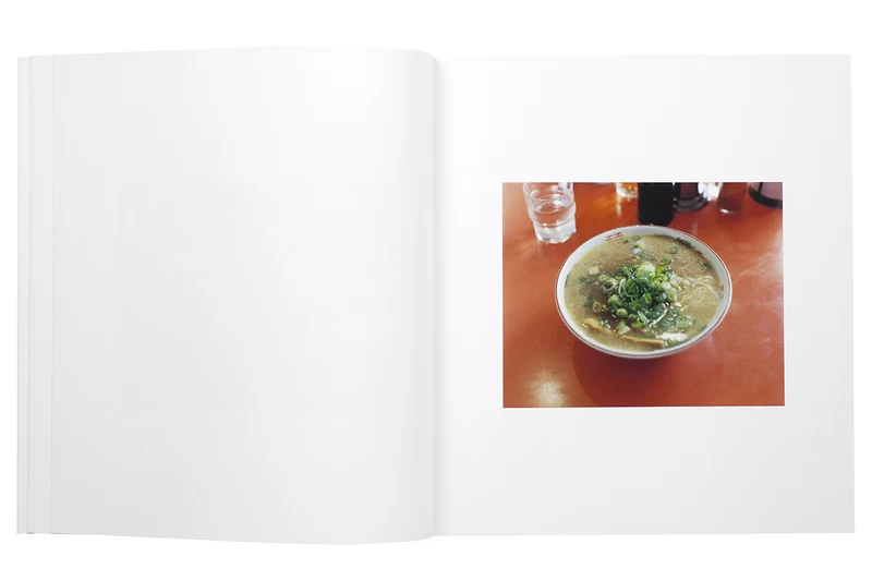 佐内正史　ラレー　写真集 ラレー - 佐内正史 | shashasha 写々者 - 写真集とアートブック