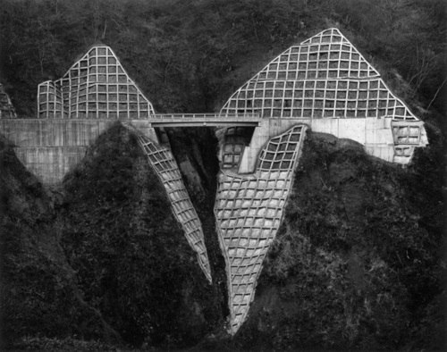 柴田敏雄 - Toshio SHIBATA | shashasha 写々者 - 写真集とアートブック