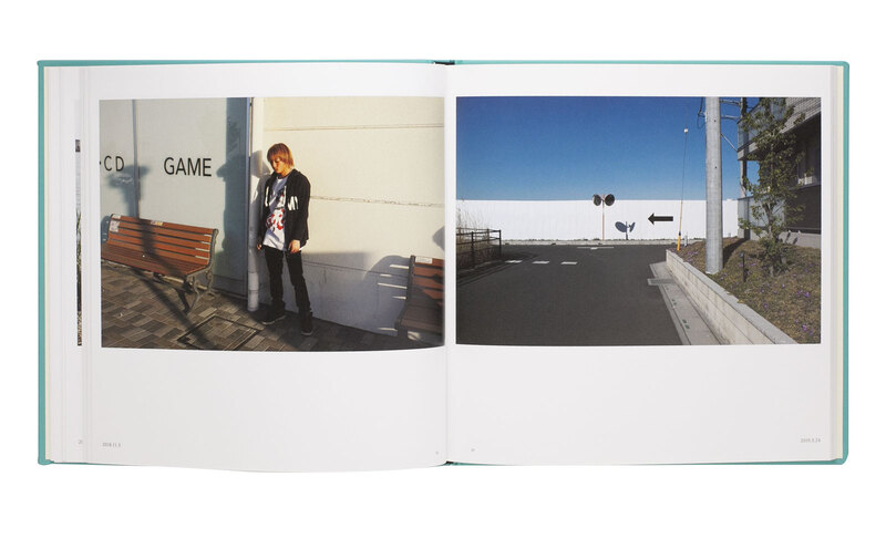 Around Lake Town - 山崎弘義 | shashasha 写々者 - 写真集とアートブック