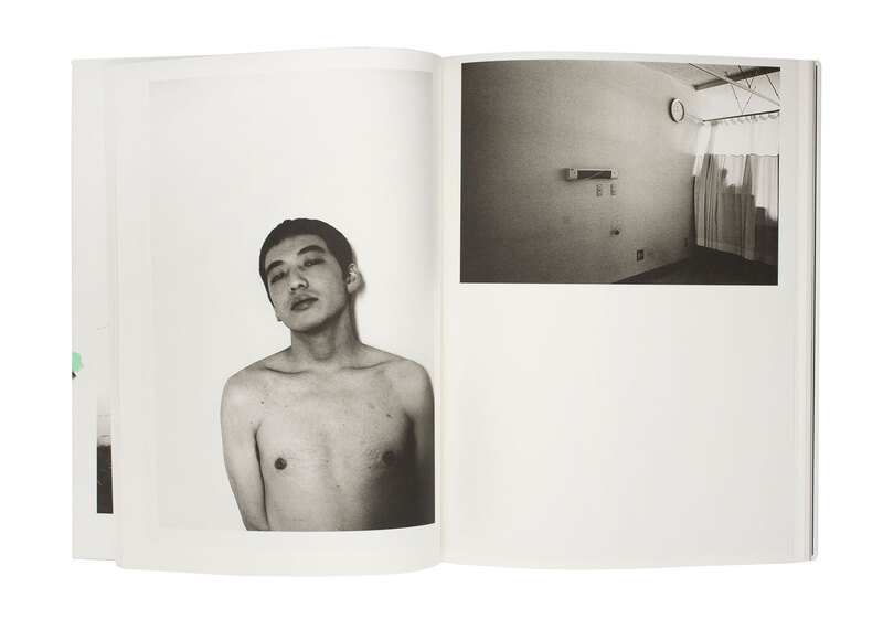 洋書◆プラスチック製のラジオ写真集 本 ファッション通販 洋書◇プラスチック製のラジオ写真集 本