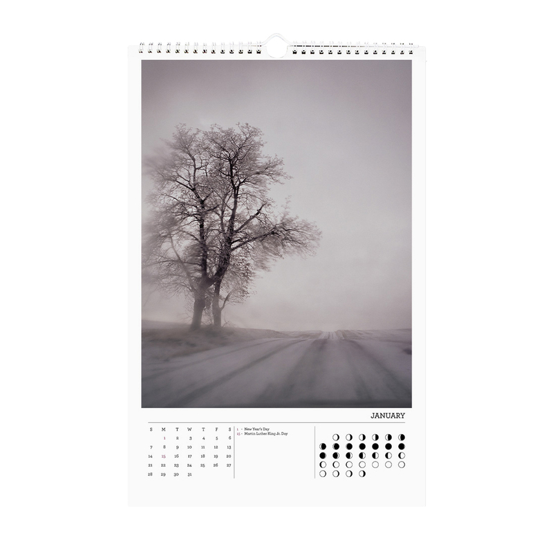 todd hido 2024年カレンダー　サイン入り xo4rq3TjI_kDxufx.jpeg