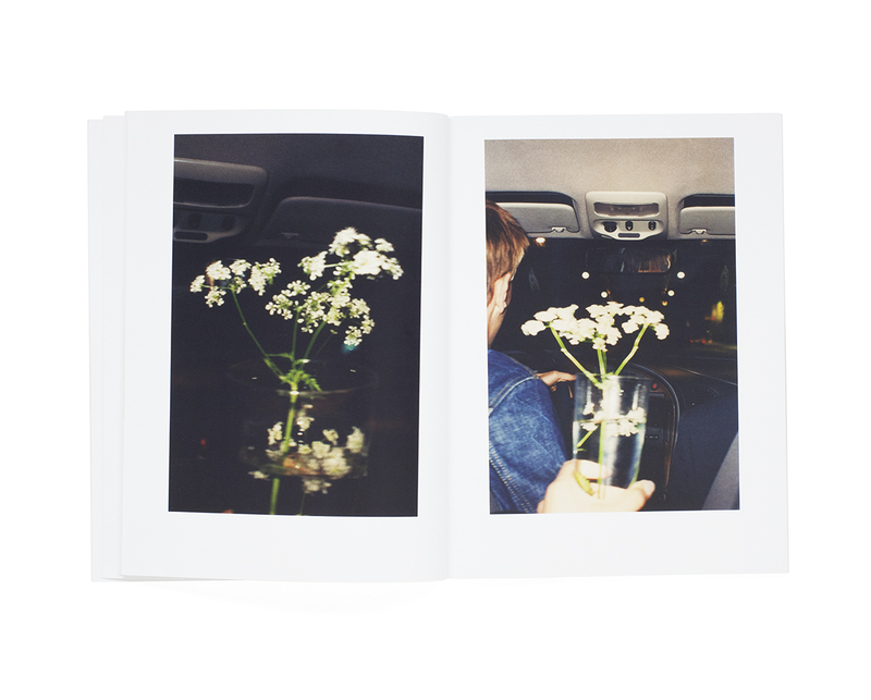 【希少 500部限定】White Flowers 永瀬沙世 作品集 写真集 rVwlrK_nrmrrI.jpg