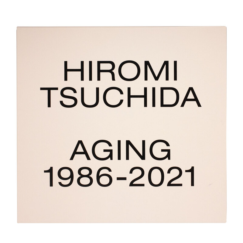 Aging - 土田ヒロミ | shashasha 写々者 - 写真集とアートブック