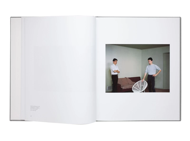 Jeff Wall - ジェフ・ウォール | shashasha 写々者 - 写真集とアートブック
