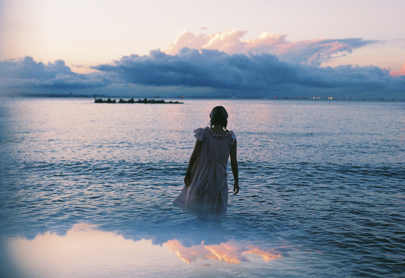 濵本奏 - Kanade HAMAMOTO | shashasha 写々者 - 写真集とアートブック
