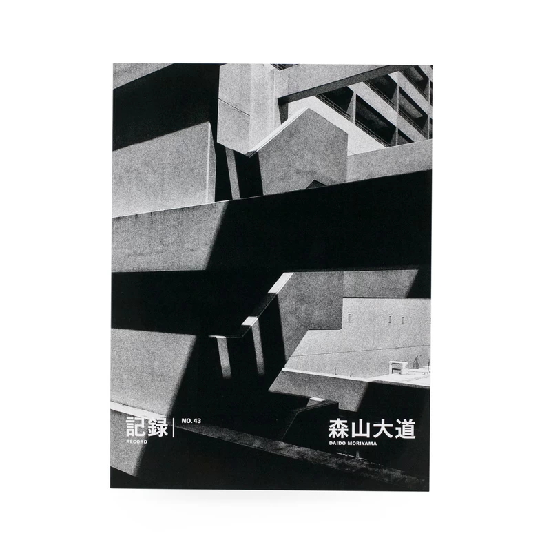 Daido Moriyama Shinju 限定版 117/300 UZ6WDWOK_g0XnfI.webp