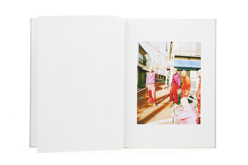 Showa 88 - Kazuyoshi USUI | shashasha - Photography & art in books