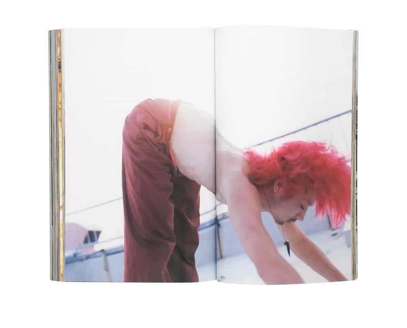 写真の体毛 - 佐内正史 | shashasha 写々者 - 写真集とアートブック
