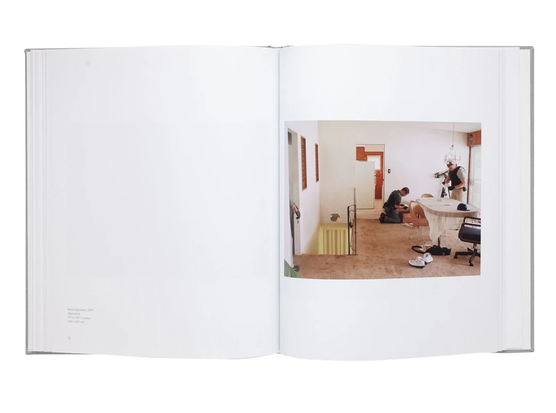 Jeff Wall - ジェフ・ウォール | shashasha 写々者 - 写真集とアートブック