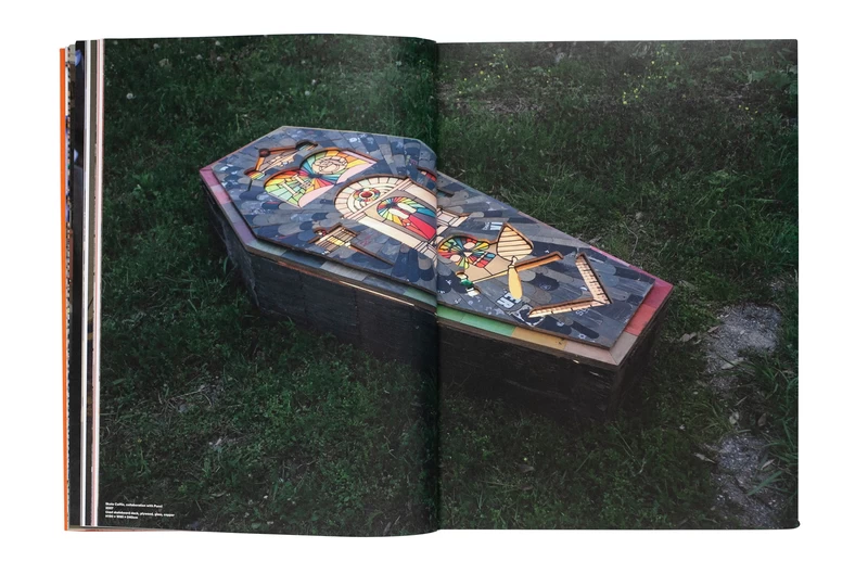 Haroshi 2003 - 2021 - Haroshi | shashasha - Photography & art in books