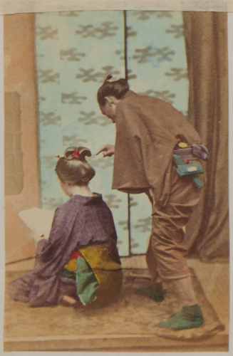 Shimooka Renjō, ‘Toritsugi tegami no musume (Girl receiving a letter from an intermediary)’, c.1863-70.