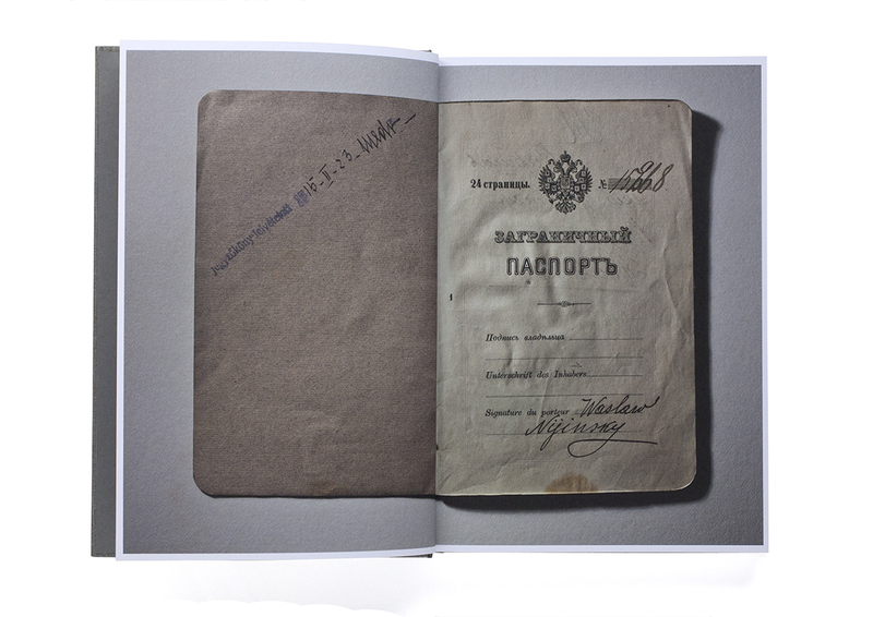 【Henry Leutwyler】DOCUMENT Document | Henry Leutwyler | First Edition
