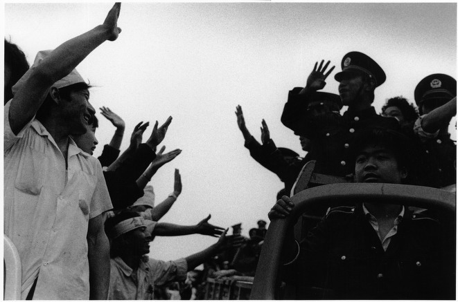 黃勤帶 - WONG Kan-Tai | shashasha 写々者 - 写真集とアートブック