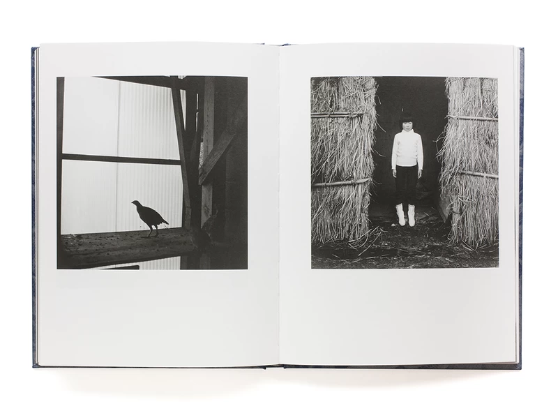 Shoji Ueda - 植田正治 | shashasha 写々者 - 写真集とアートブック